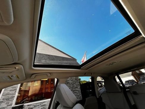 Used 2023 Subaru Forester Premium AWD/4WD image 28