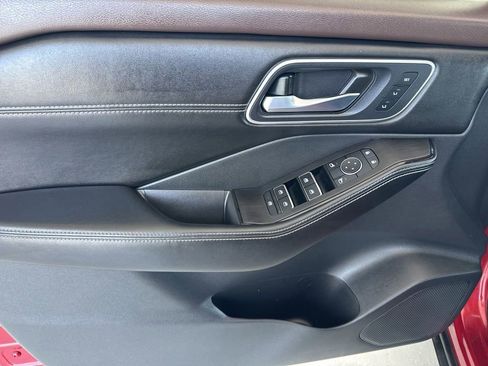 Certified 2021 Nissan Rogue SL w/ Premium Package image 15