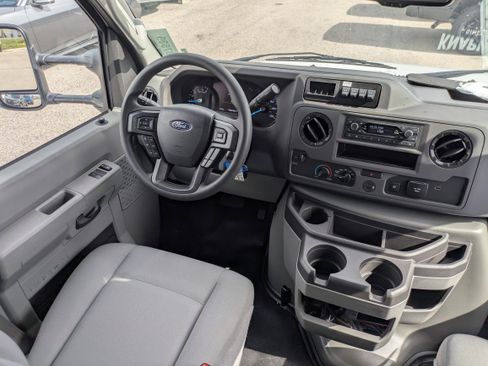 New 2026 Ford E-350 and Econoline 350 Super Duty w/ Power Equipment Group RWD image 19