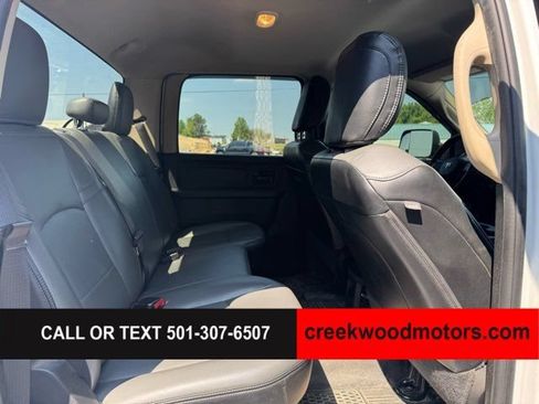 Used 2020 RAM 2500 Tradesman w/ Chrome Appearance Group AWD/4WD image 13