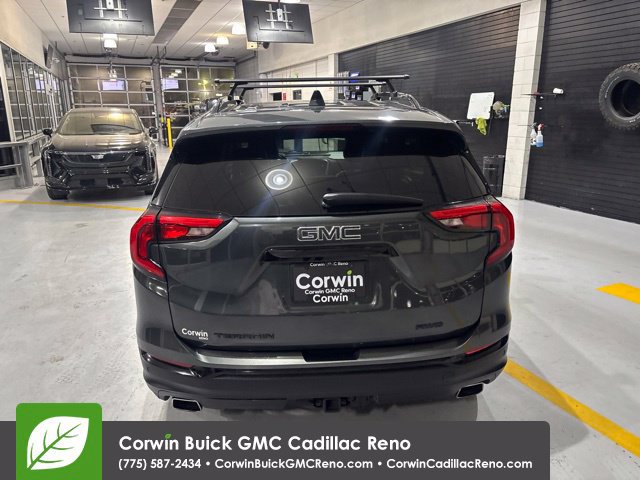 Used 2019 GMC Terrain SLT w/ Preferred Package AWD/4WD image 7