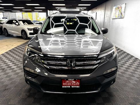 Used 2017 Honda Pilot Touring image 5