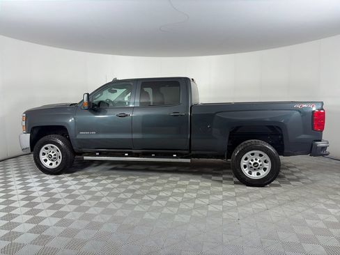 Used 2017 Chevrolet Silverado 3500 W/T w/ WT Convenience Package AWD/4WD image 4