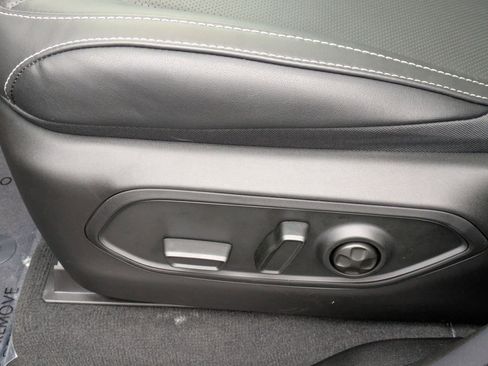 New 2026 Jeep Grand Cherokee Limited Reserve image 13