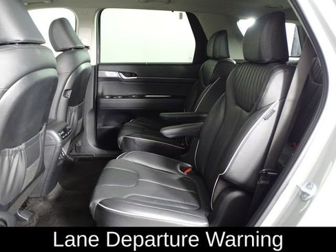 Used 2024 Hyundai Palisade Limited image 14