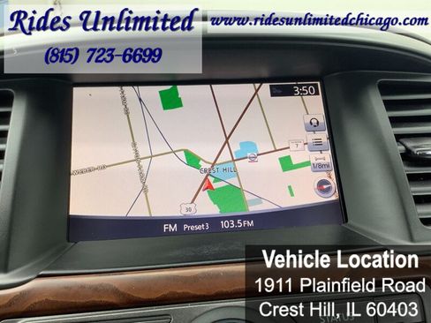 Used 2017 Nissan Pathfinder Platinum w/ Family Entertainment Package AWD/4WD image 34