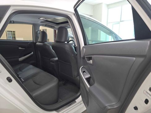 Used 2010 Toyota Prius Five FWD image 25