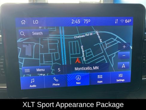 Used 2022 Ford Explorer XLT w/ Equipment Group 202A AWD/4WD image 3