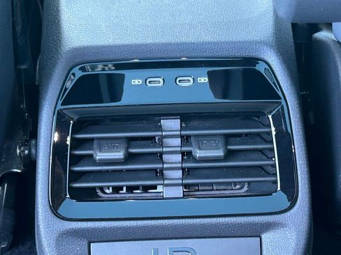 Used 2021 Volkswagen ID.4 Pro S image 53