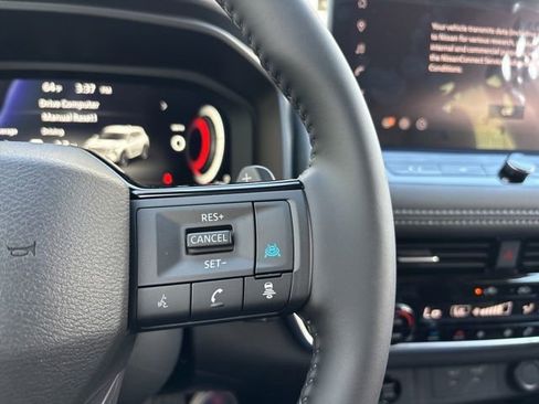 New 2026 Nissan Rogue Platinum w/ Platinum Premium Package image 18