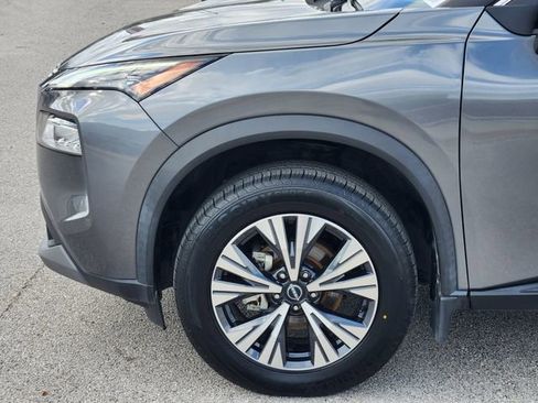 Certified 2023 Nissan Rogue SV image 5