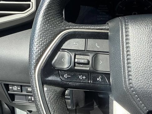 Used 2024 Toyota Tundra Limited AWD/4WD image 24