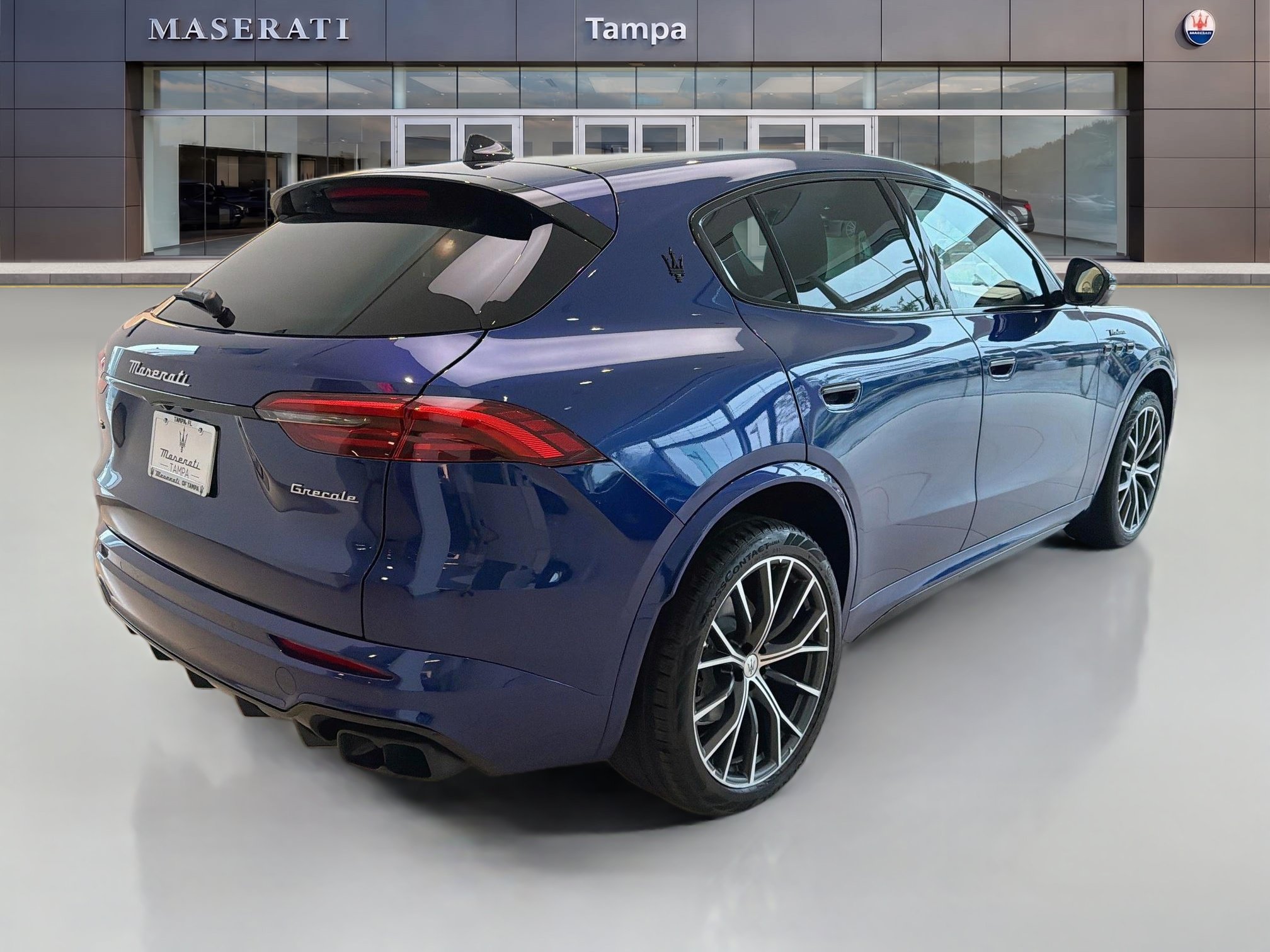 New 2027 Maserati Grecale Modena AWD/4WD image 3