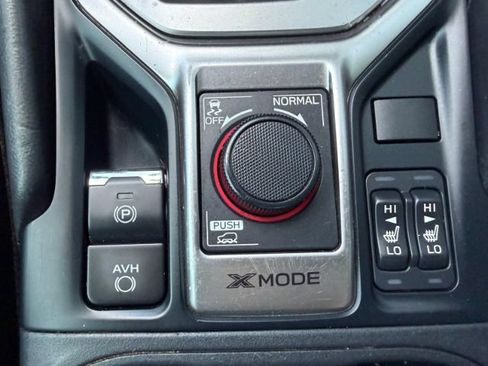 Used 2020 Subaru Forester Premium AWD/4WD image 12