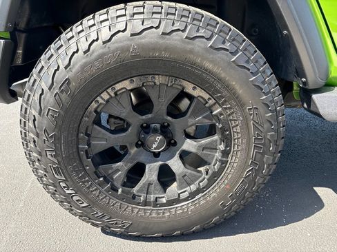 Used 2019 Jeep Wrangler Unlimited Sport S AWD/4WD image 11