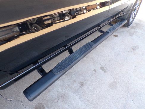 Used 2021 Chevrolet Silverado 1500 LT w/ Z71 Off-Road Package image 7