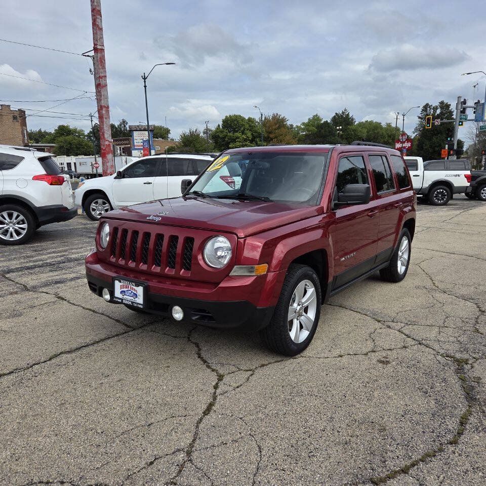 Used 2012 Jeep Patriot Latitude w/ Sun/Sound Group FWD image 1
