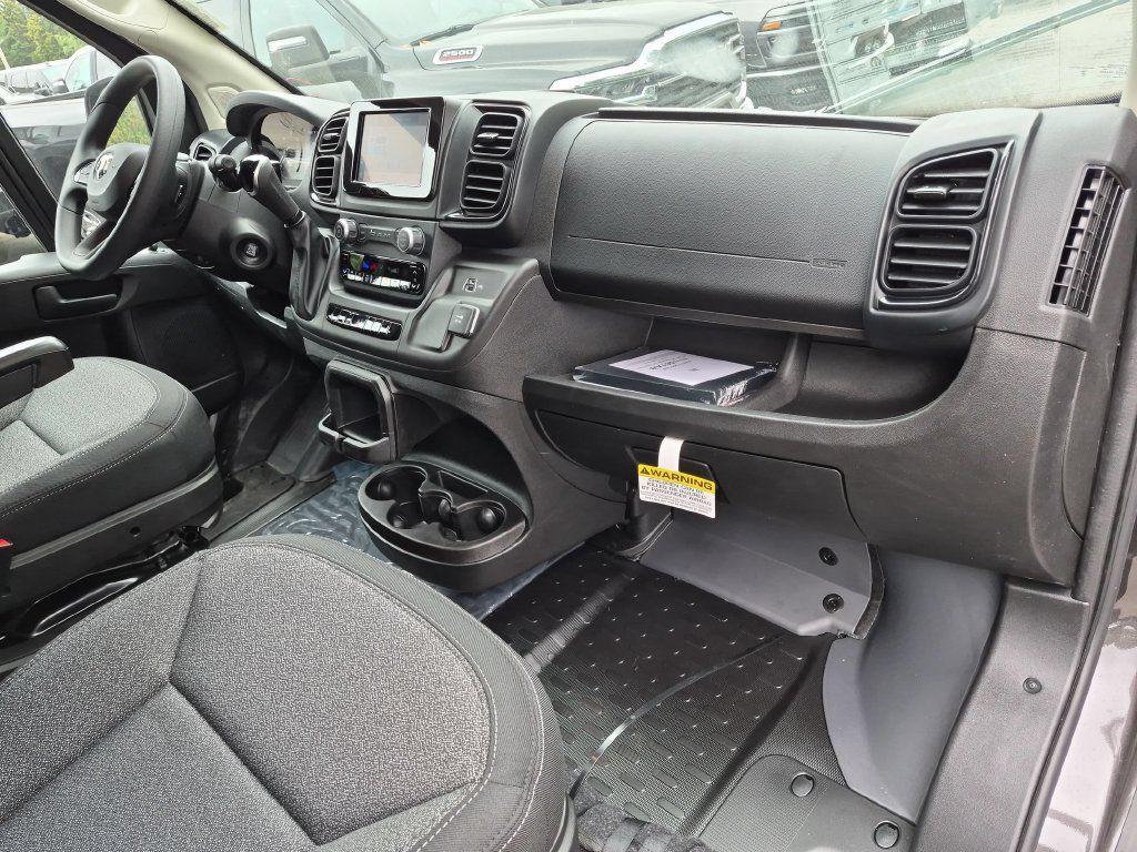 New 2027 RAM ProMaster 2500 w/ Convenience Group FWD image 17