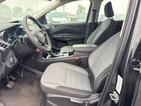 Used 2019 Ford Escape S FWD image 9