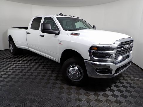 New 2026 RAM 3500 Tradesman w/ Chrome Appearance Group A image 3