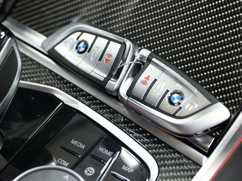 Used 2023 BMW M850i xDrive Coupe image 5