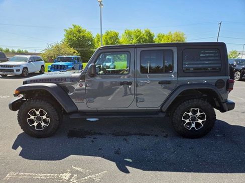 Used 2022 Jeep Wrangler Unlimited Rubicon w/ LED Lighting Group AWD/4WD image 9