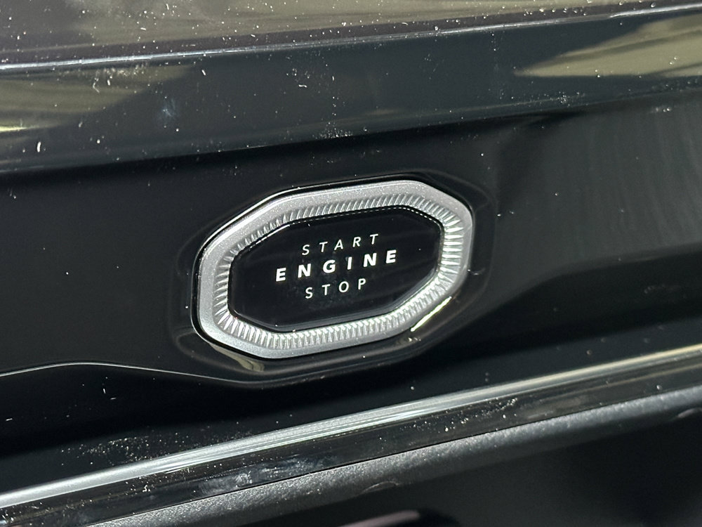 New 2027 Jeep Grand Cherokee Limited AWD/4WD image 22