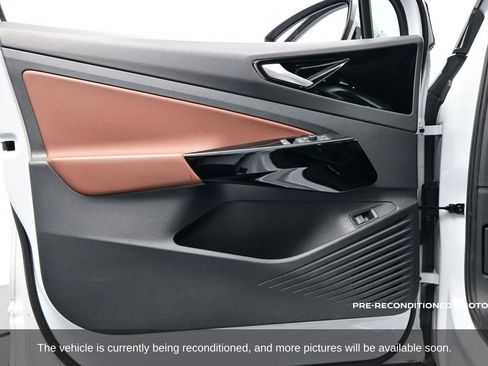 Used 2022 Volkswagen ID.4 Pro S w/ Gradient Package image 12