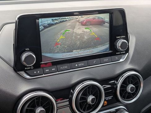 Used 2024 Nissan Sentra S image 23