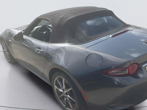 Used 2018 MAZDA MX-5 Miata Grand Touring RWD image 7