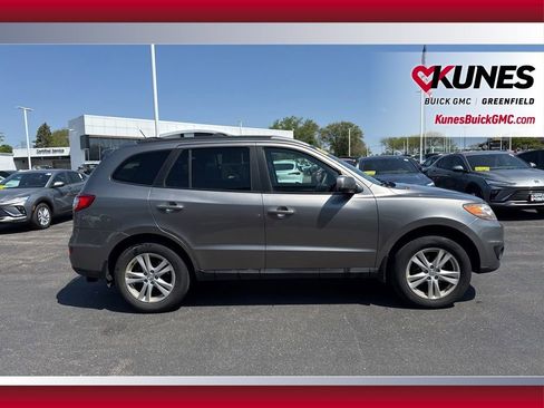 Used 2011 Hyundai Santa Fe SE FWD image 8