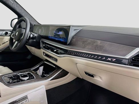 New 2027 BMW X7 xDrive40i AWD/4WD image 29