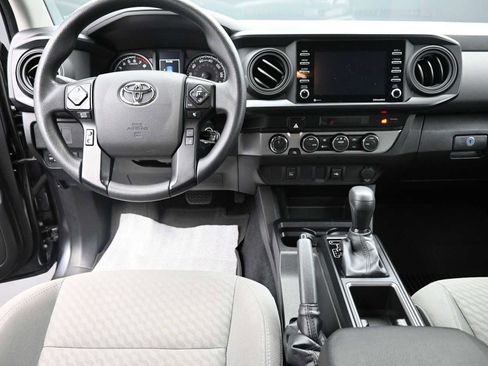 Used 2022 Toyota Tacoma SR image 12