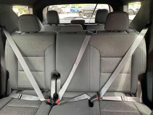 New 2026 Chevrolet Traverse LT w/ Driver Confidence Package image 15