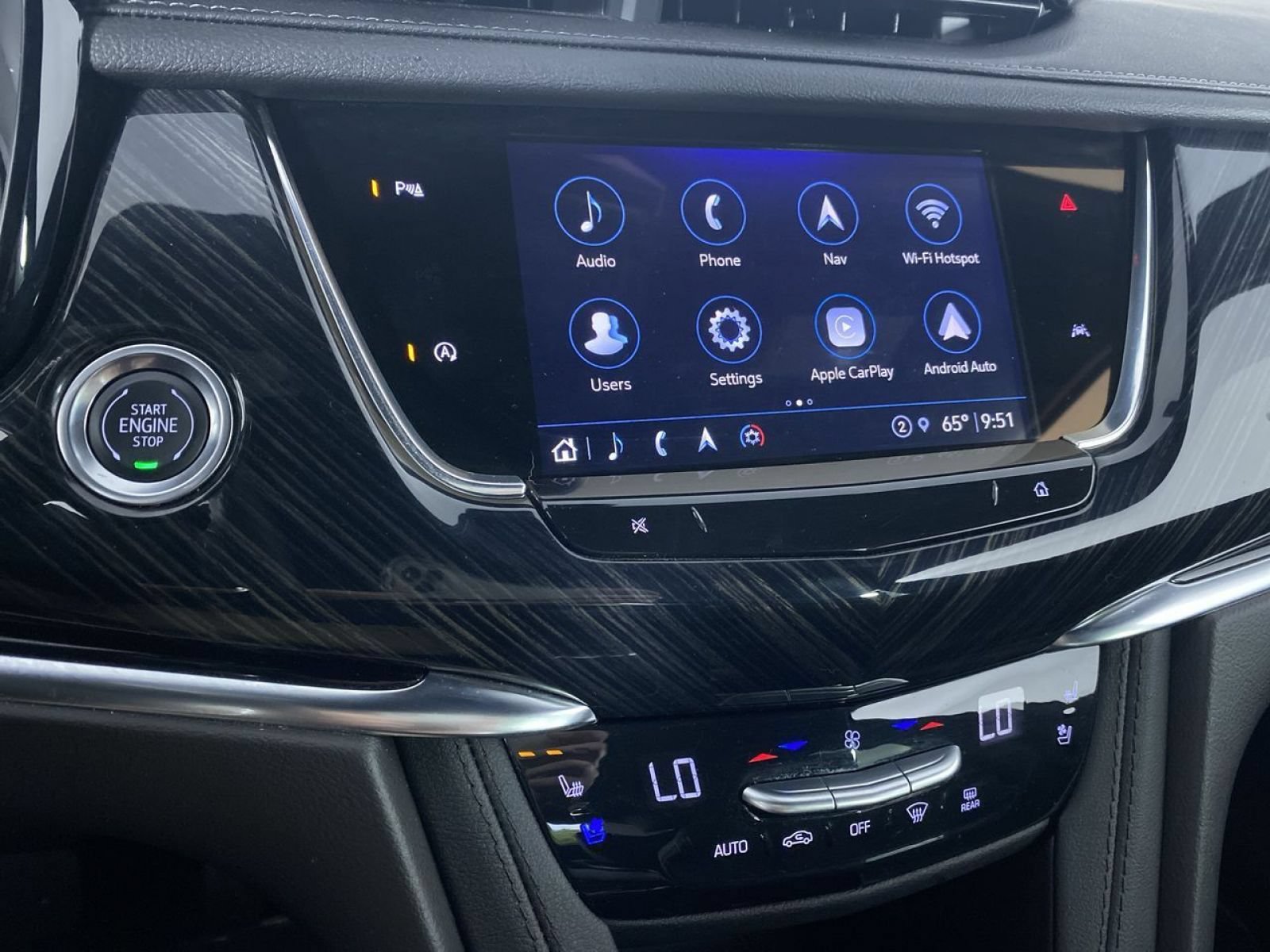 Certified 2025 Cadillac XT6 Premium Luxury FWD image 5