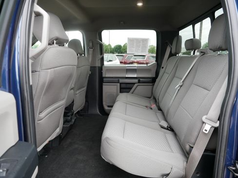 Used 2020 Ford F150 XLT w/ Equipment Group 302A Luxury AWD/4WD image 34