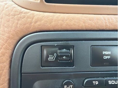 Used 2005 Porsche Cayenne S AWD/4WD image 19