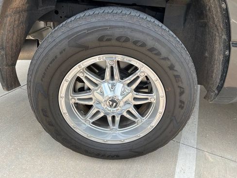 Used 2023 RAM 1500 Big Horn AWD/4WD image 5