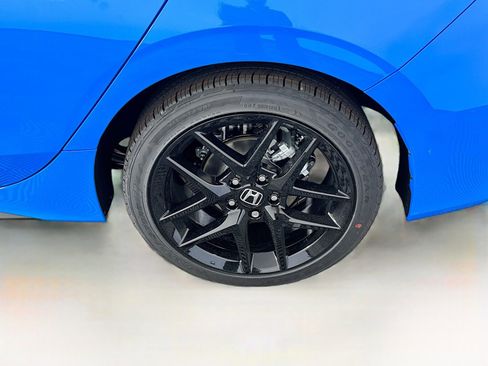 New 2026 Honda Civic Sport image 16