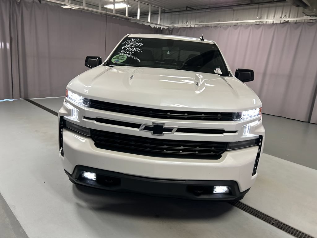 Used 2021 Chevrolet Silverado 1500 RST w/ All Star Edition Plus AWD/4WD image 2