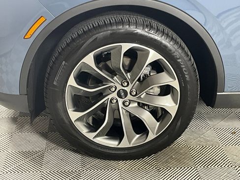 Used 2025 Lincoln Aviator Reserve image 29