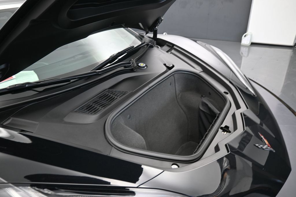 Used 2024 Chevrolet Corvette Stingray Preferred Conv w/ Z51 Performance Package RWD image 41