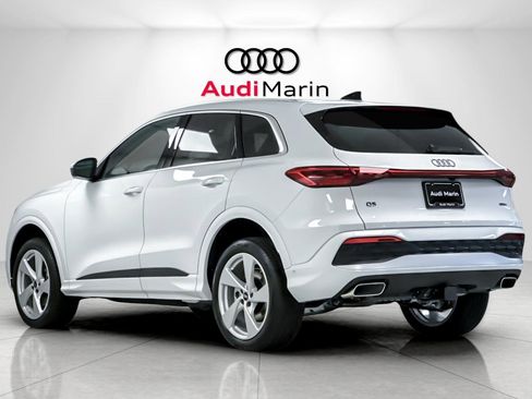 New 2025 Audi Q5 Premium Plus image 3