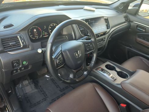 Certified 2024 Honda Ridgeline RTL image 16