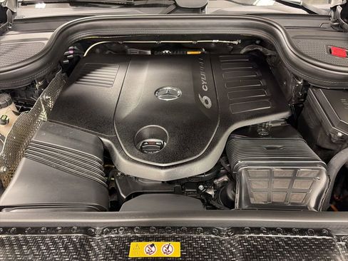 Used 2026 Mercedes-Benz GLE 450 4MATIC image 9