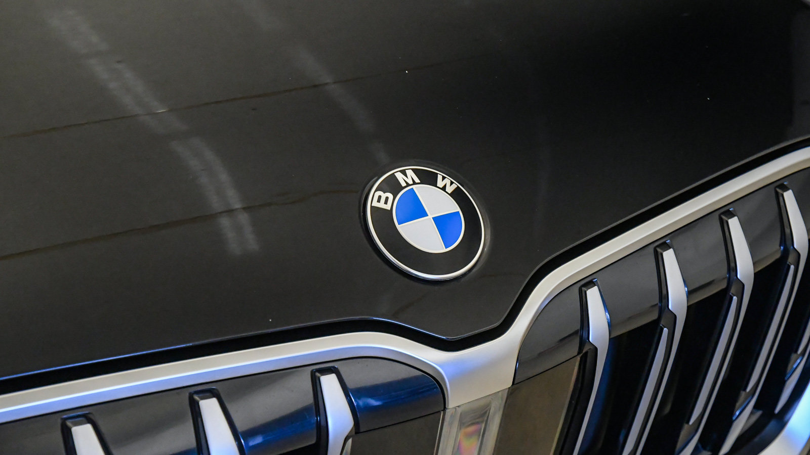 Certified 2023 BMW X1 xDrive28i w/ Premium Package AWD/4WD image 8