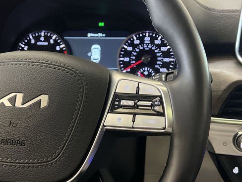 Used 2022 Kia Telluride SX w/ Nightfall Edition Package AWD/4WD image 33