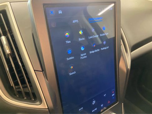 Used 2023 Ford Edge SEL w/ Convenience Package image 28