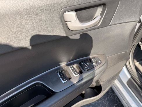 Used 2018 Kia Optima LX FWD image 6