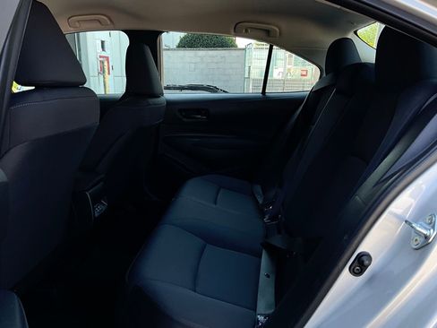 Used 2025 Toyota Corolla LE image 11